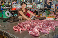 Hoà Bình market