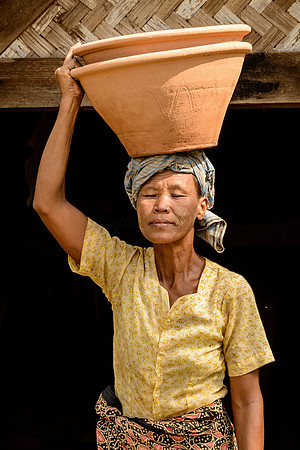Woman at Nwe Nyien