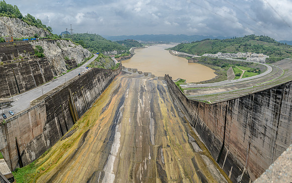 Hòa Bình Dam and Hydropower Station