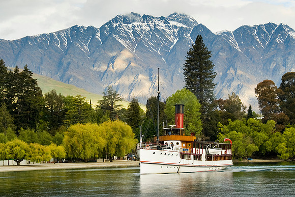 The Earnslaw