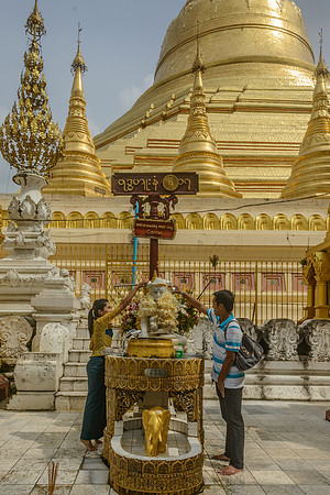 Shwedagon Pagoda