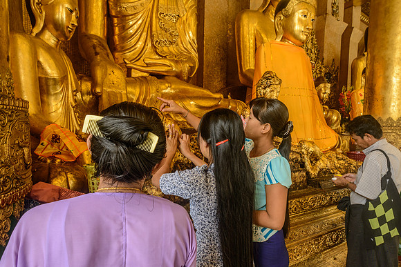 Shwedagon Pagoda