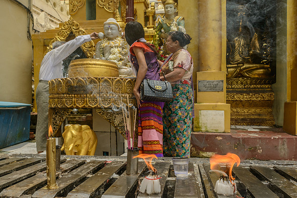 Shwedagon Pagoda