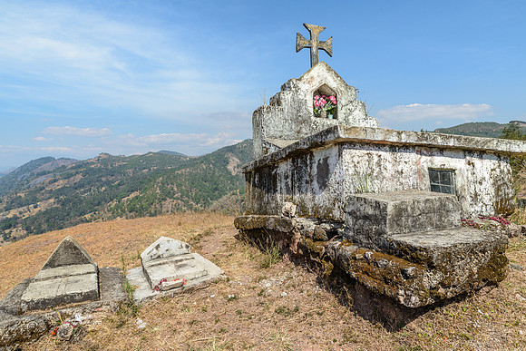 Roadside Graves